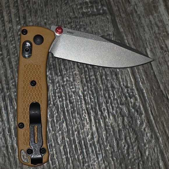 Benchmade Mini Bugout - Picture 2 of 4
